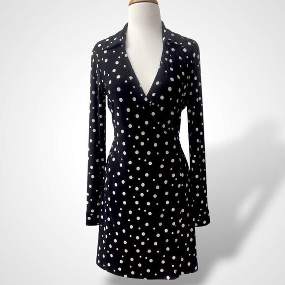 Calvin Klein Polka Dot Wrap Mini Dress Size 6 Long Sleeve Black & White V Neck - Picture 1 of 6